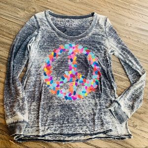 Chaser Peace Sign Tee Medium Long Sleeve Gray
